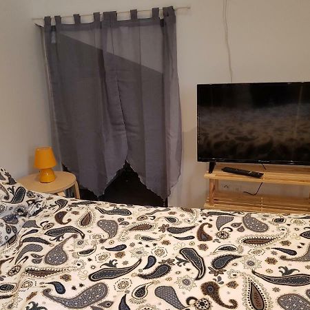 Studio Equipe Centre Ville Apartment Le Creusot Luaran gambar