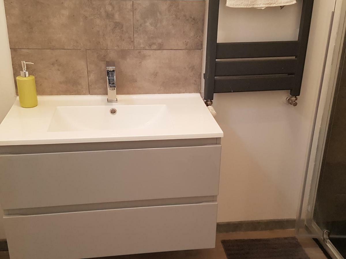Studio Equipe Centre Ville Apartment Le Creusot Luaran gambar