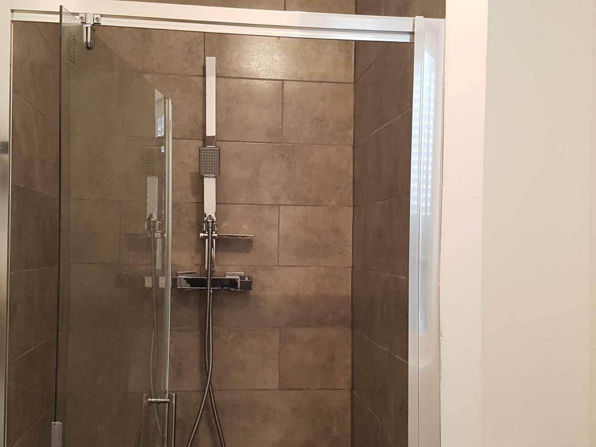 Studio Equipe Centre Ville Apartment Le Creusot Luaran gambar
